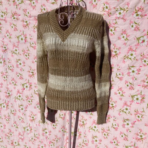 Vintage 70s sweater  | XS - S |oat meal  v neck beige cream striped - Picture 1 of 9
